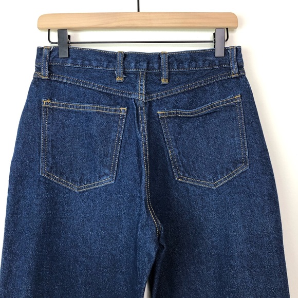 Brandy Melville High Rise Raw Hem Ankle Crop Jeans - Picture 5 of 6